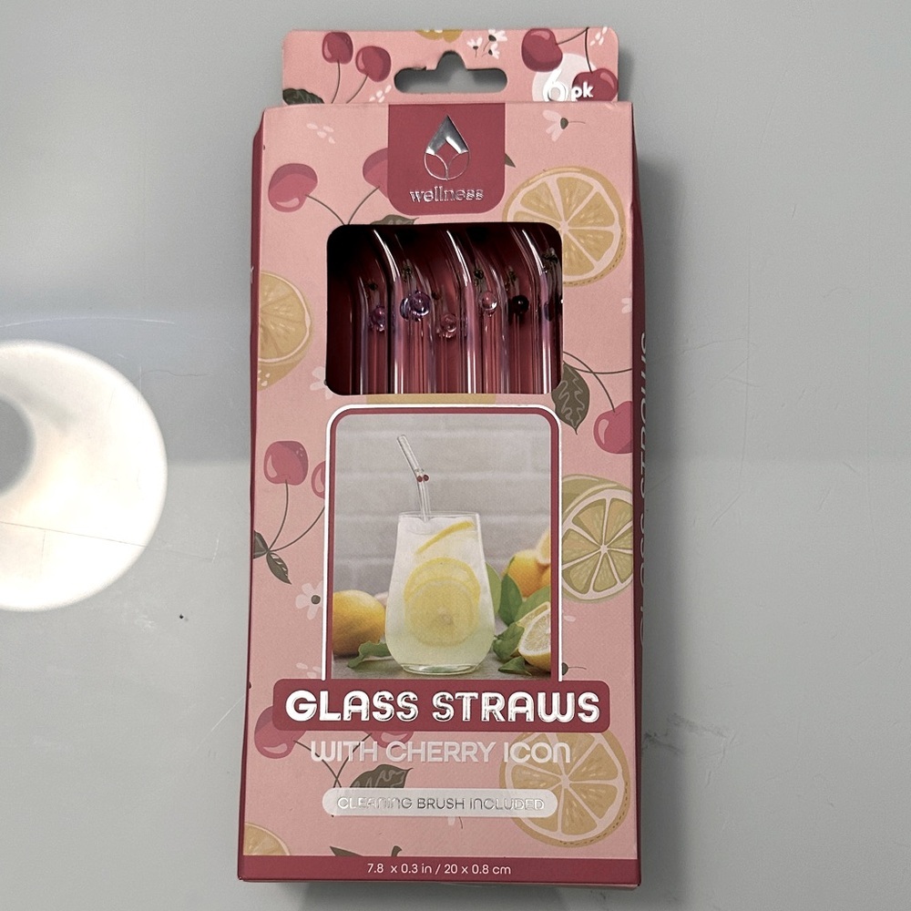 NWT 6-Pack Cherry Glass Straws